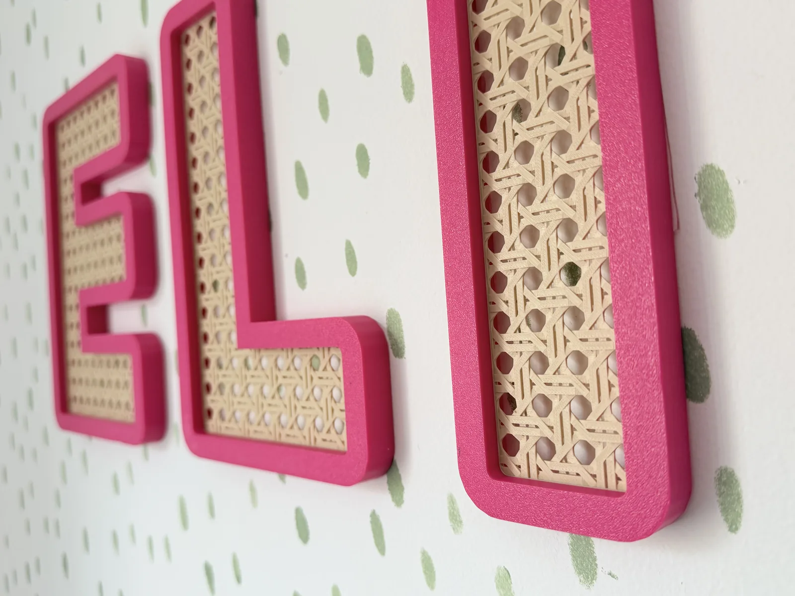 Letras de Rattan — foto 2