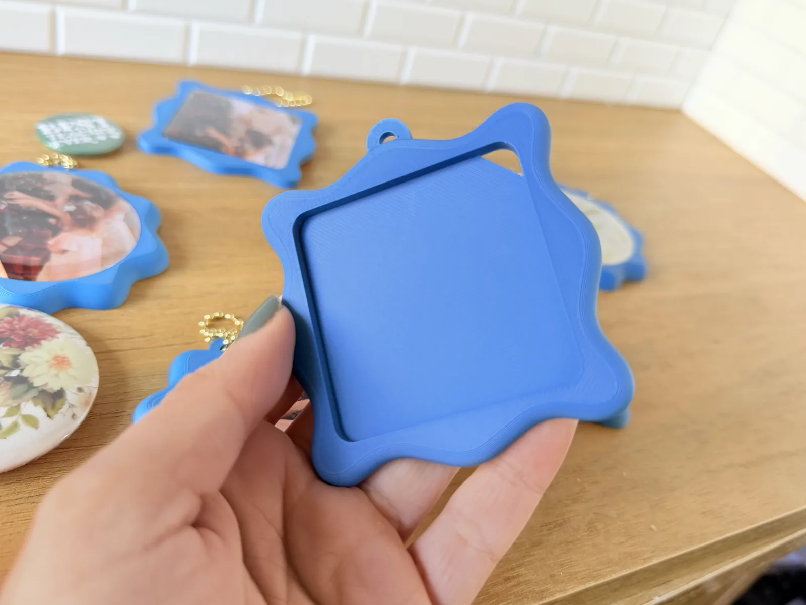 Botton Border Keychain — photo 4