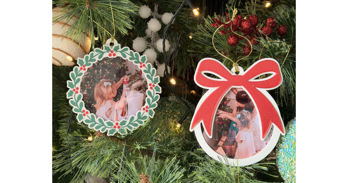 Round Christmas Photo Ornaments