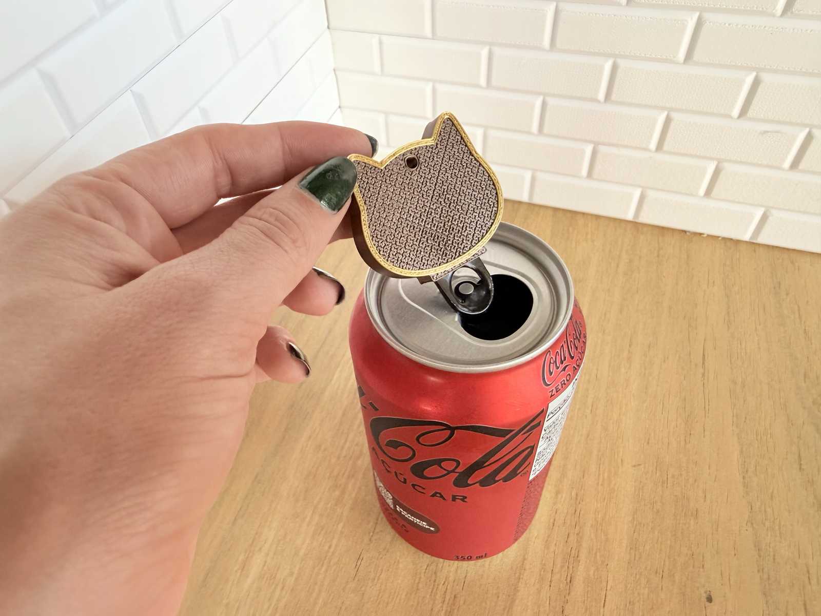 Cat Can Opener